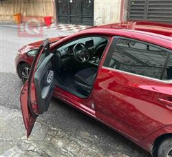 نیسان سێنترا